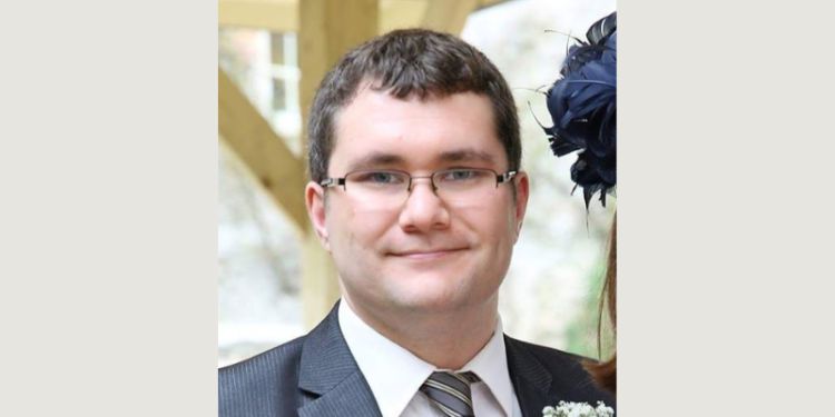 Dr Richard Pope receives prestigious knowledge exchange fellowship