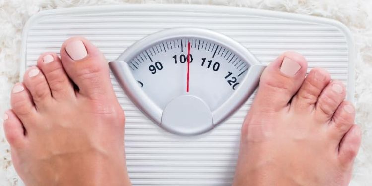 feet on weighting scales