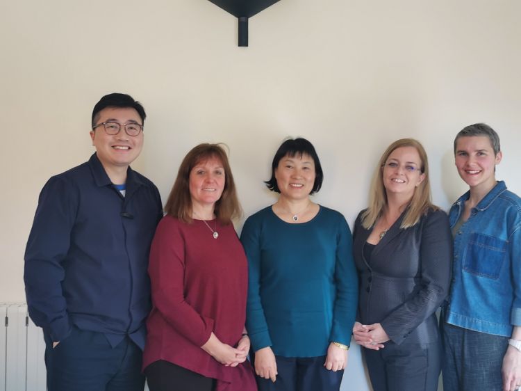 The collaborative team photo